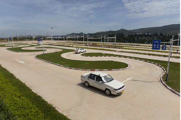 做到兩點(diǎn)，輕松考試，順利拿證