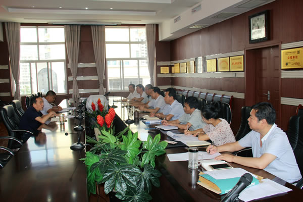 隴運集團(tuán)公司黨委召開加強黨風(fēng)廉政建設(shè)，全面從嚴(yán)治黨落實主體責(zé)任專題會議