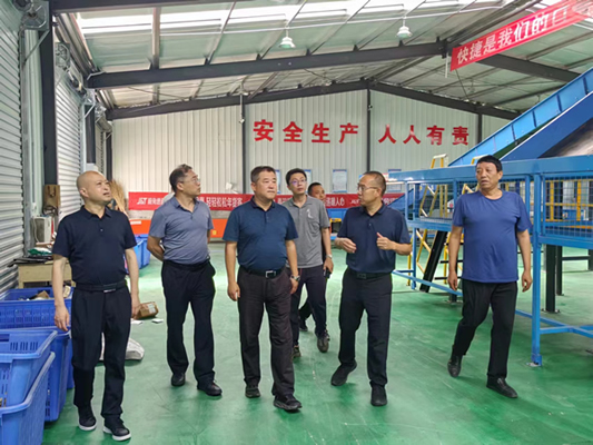 交通運輸部科學(xué)研究院紀(jì)委書記侯海強(qiáng)一行蒞臨隴運集團(tuán)成縣汽車站調(diào)研指導(dǎo)工作